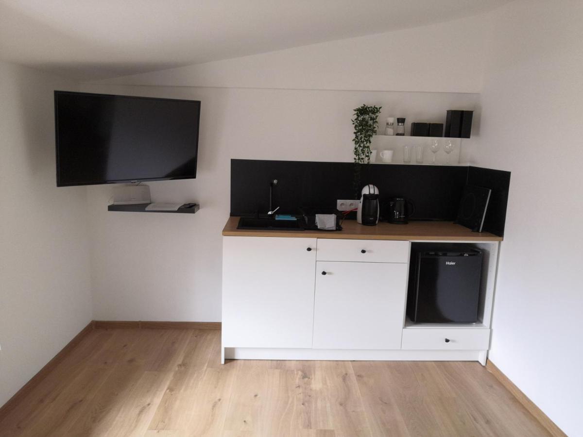 Oficynaapartments Гливице Экстерьер фото